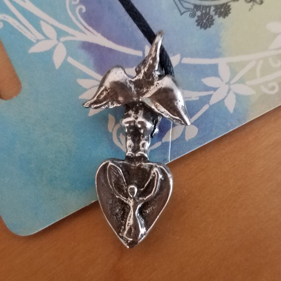 Angel of Love Necklace - Picture 4 of 5